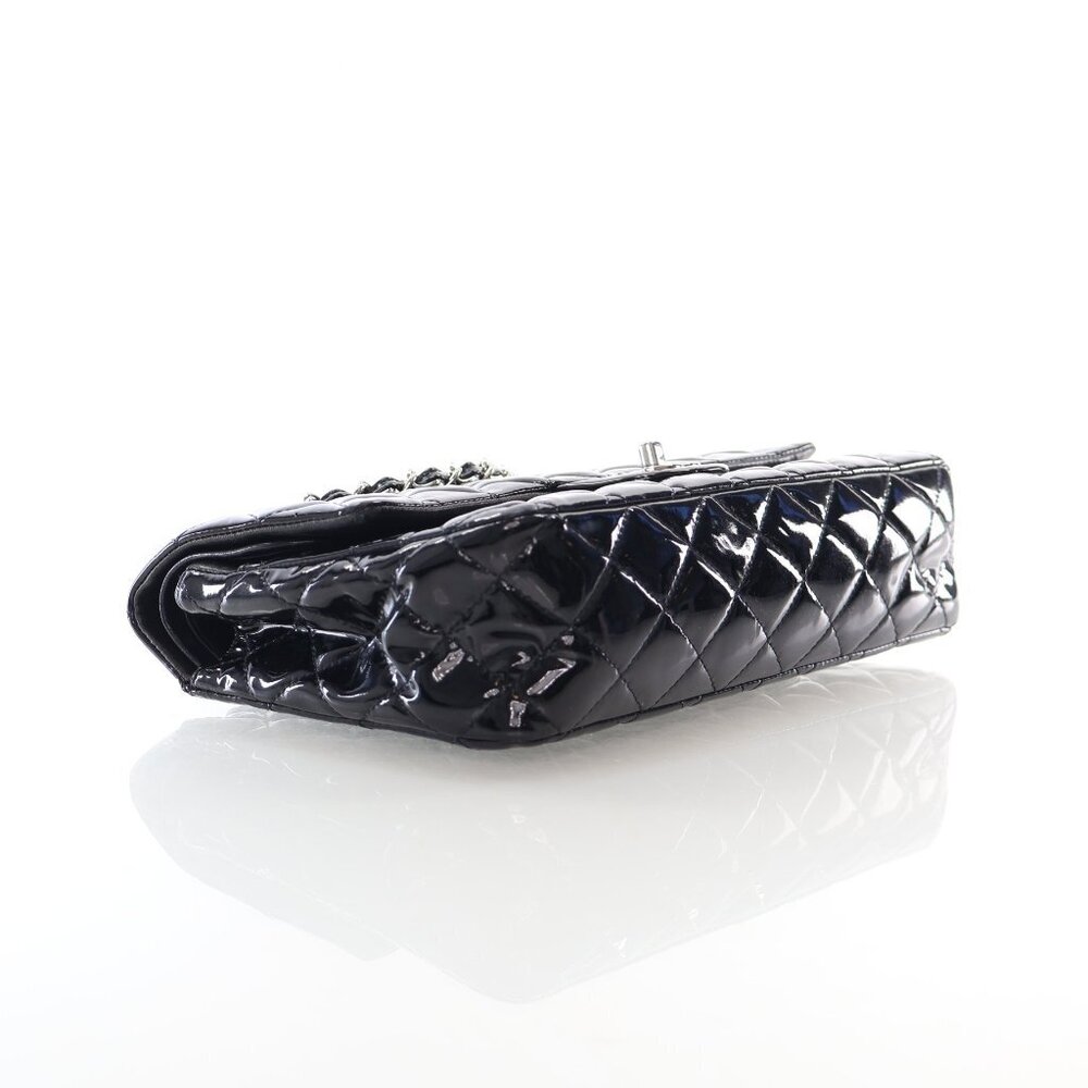 Chanel Medium Patent Classic Double Flap Bag - Picture 5 of 16